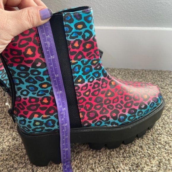 Bumper Unisex Faux Leather Cheetah Print Rave Platform Boots NEW Size 7.5 - Picture 14 of 15